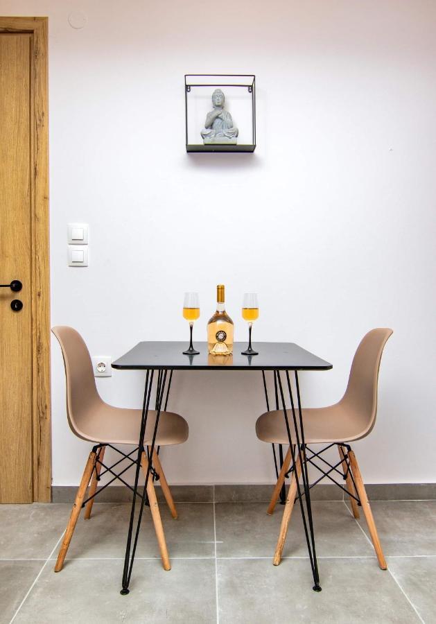 Luxury Apartment In The Center Rhodes City Extérieur photo
