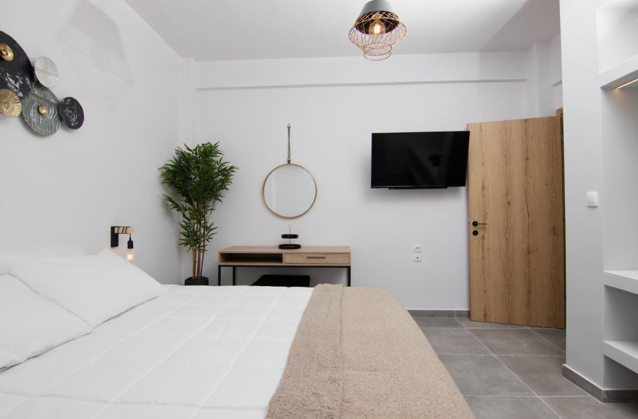 Luxury Apartment In The Center Rhodes City Extérieur photo