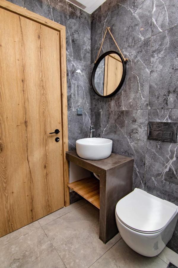Luxury Apartment In The Center Rhodes City Extérieur photo